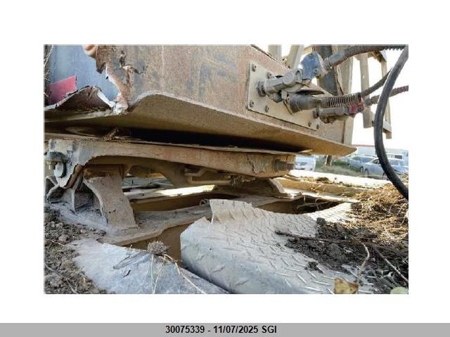 2LDHG302XEF056915 2014   photo no. 36