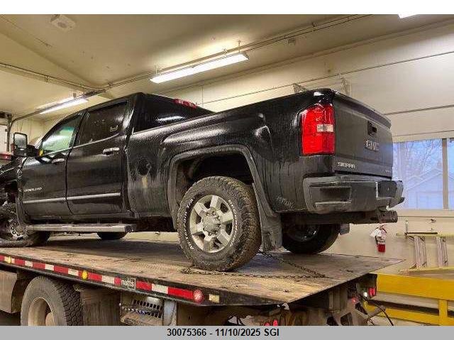 1GT42YE8XGF288853 2016 GMC SIERRA photo no. 3
