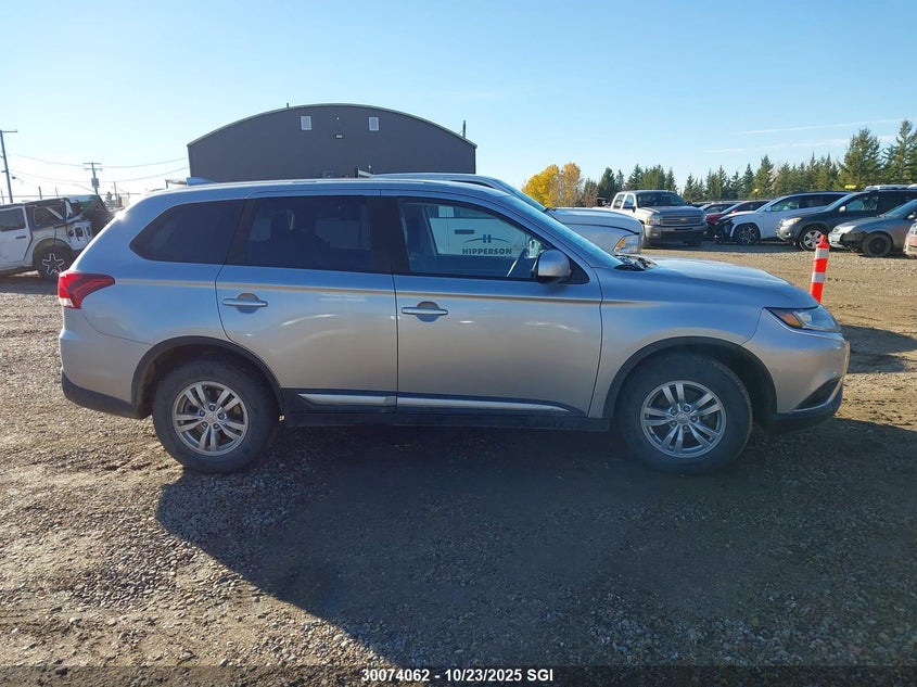 2019 Mitsubishi Outlander Es VIN: JA4AZ2A32KZ604592 Lot: 30074062