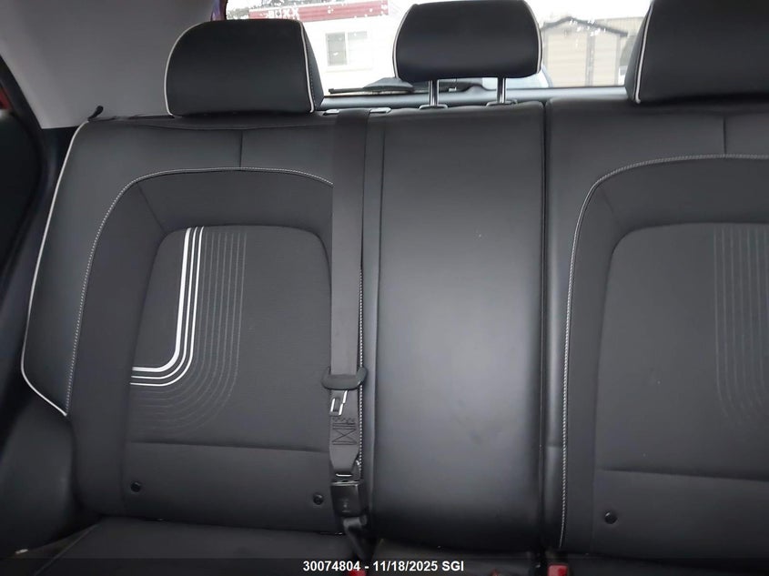 2020 Hyundai Venue Sel/Denim VIN: KMHRC8A32LU017235 Lot: 30074804