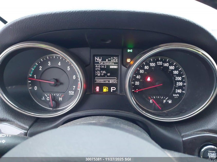 2011 Jeep Grand Cherokee Laredo VIN: 1J4RR4GG1BC636476 Lot: 30075381