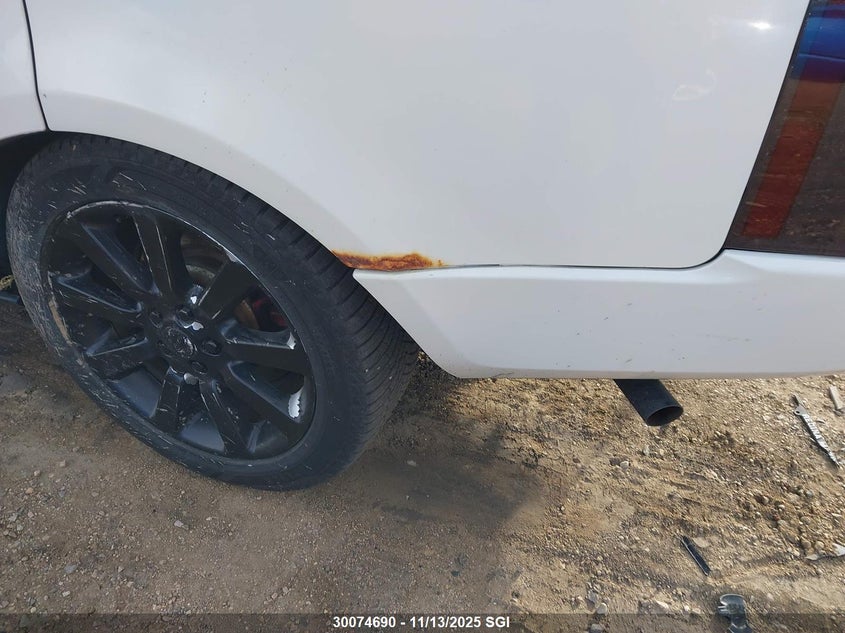 2009 Land Rover Range Rover Supercharged VIN: SALMF13419A302692 Lot: 30074690