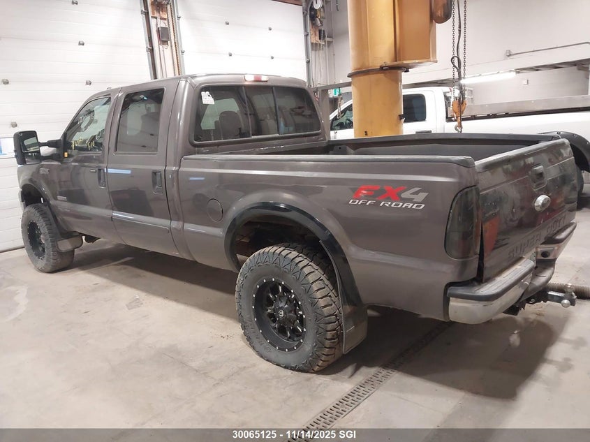1FTWW31P26EA58516 2006 FORD F350 photo no. 3