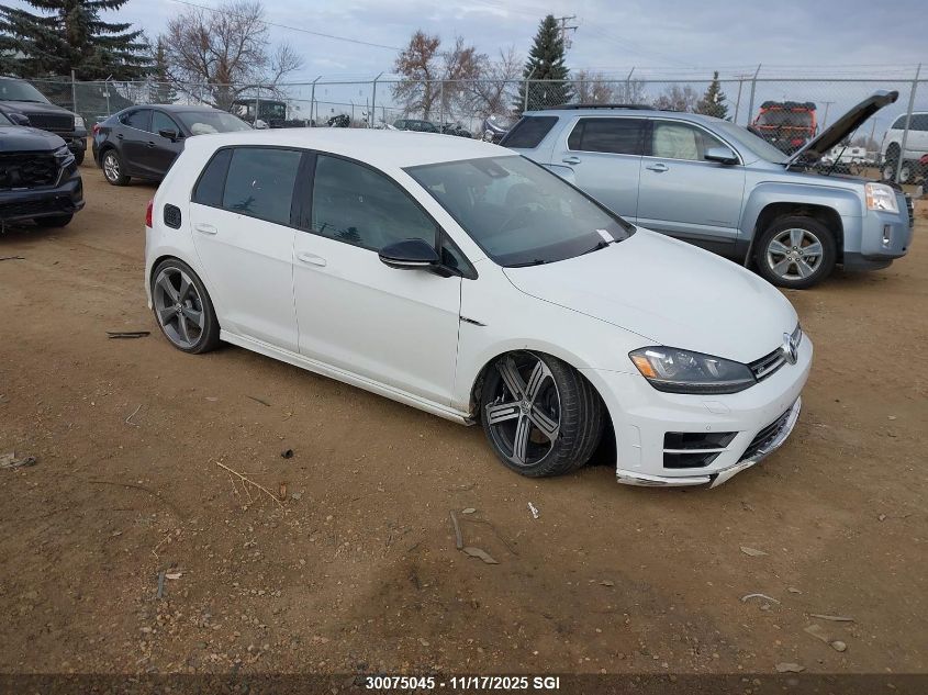 VOLKSWAGEN GOLF R