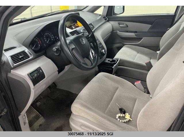 5FNRL5H25BB502458 2011 HONDA ODYSSEY photo no. 5