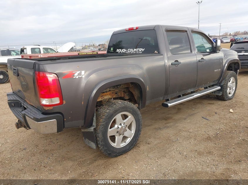 1GT423C81BF116841 2011 GMC SIERRA photo no. 4