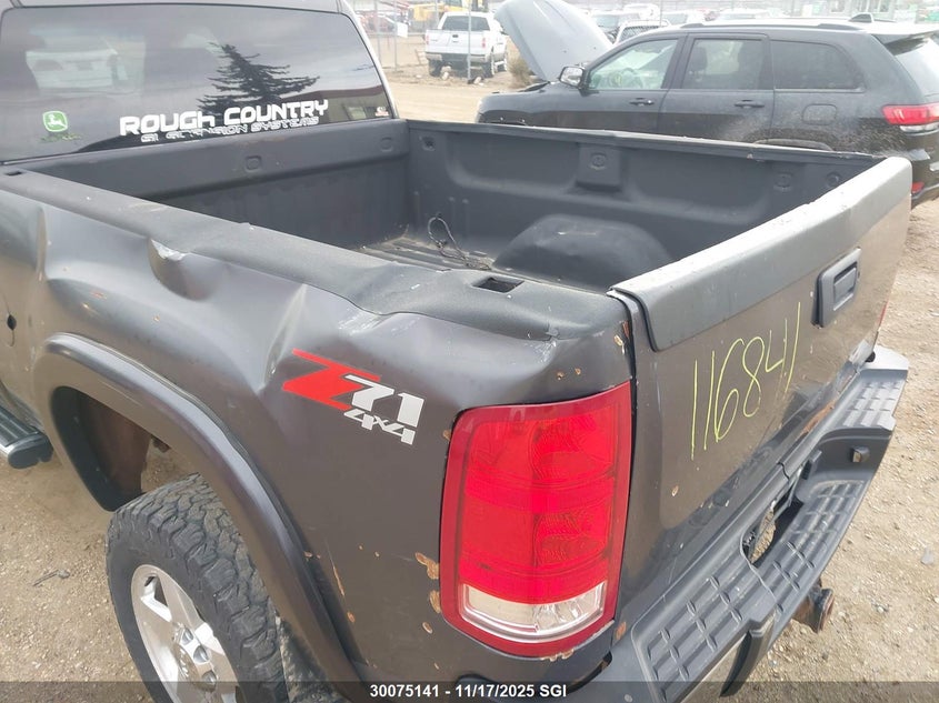1GT423C81BF116841 2011 GMC SIERRA photo no. 6