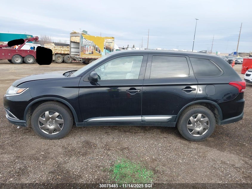 2017 Mitsubishi Outlander Es VIN: JA4AZ2A33HZ607560 Lot: 30075485