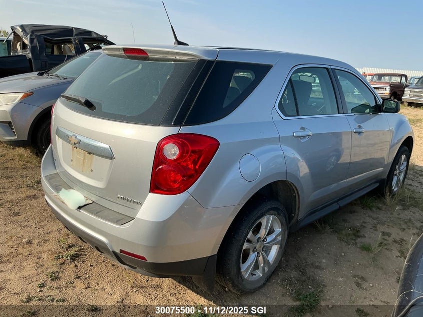 2CNFLCEC0B6447620 2011 CHEVROLET EQUINOX photo no. 4