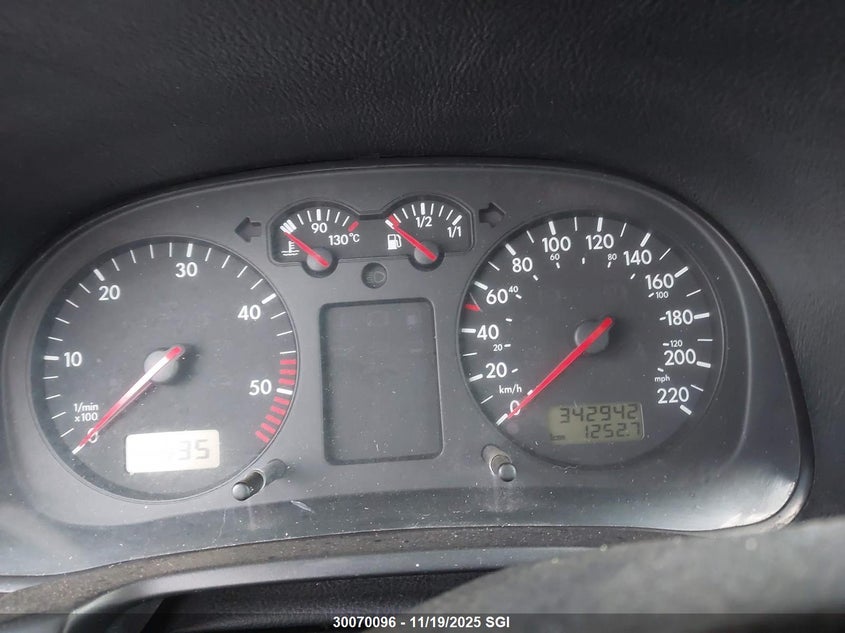 2001 Volkswagen Golf Gl Tdi VIN: WVWBP21J31W057217 Lot: 30070096