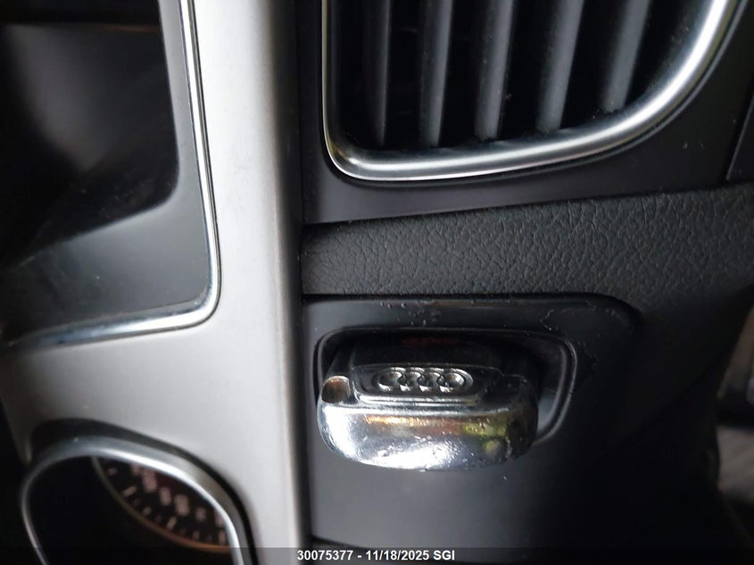 2009 Audi A5 Quattro VIN: WAUDK68TX9A047697 Lot: 30075377