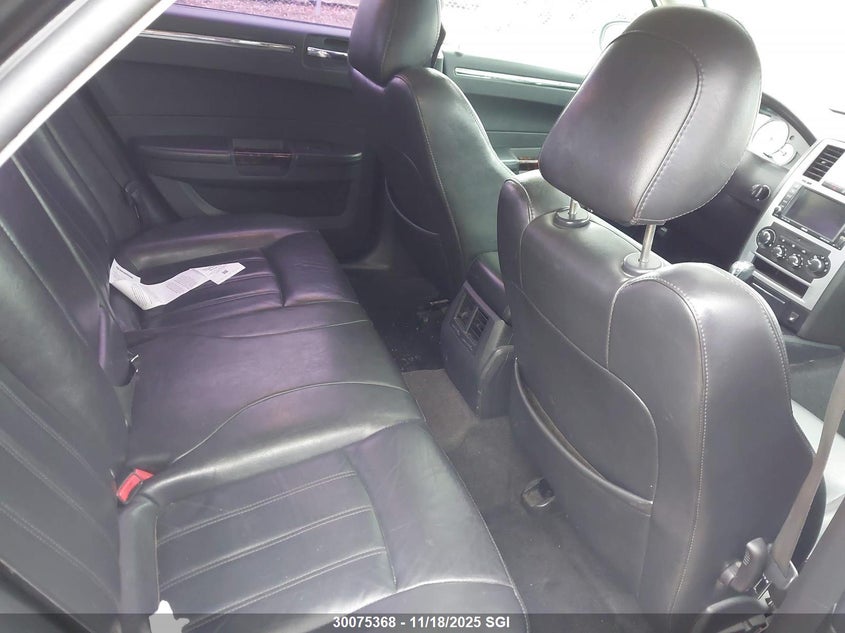 2010 Chrysler 300C VIN: 2C3CA6CT6AH232803 Lot: 30075368