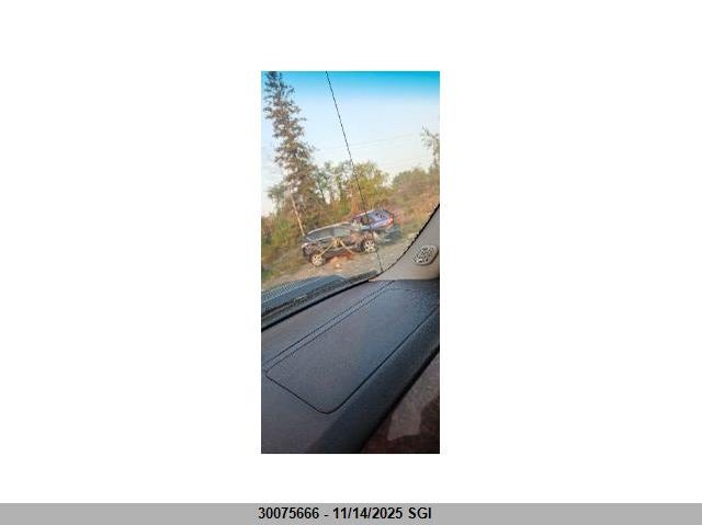 2016 Ford Escape Titanium VIN: 1FMCU9J96GUC70142 Lot: 30075666