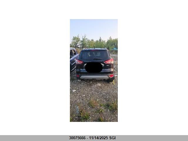 2016 Ford Escape Titanium VIN: 1FMCU9J96GUC70142 Lot: 30075666