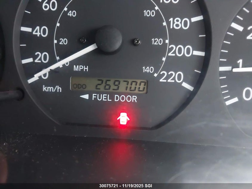 2000 Toyota Camry Ce/Le/Xle VIN: JT2BF22K4Y0262982 Lot: 30075721