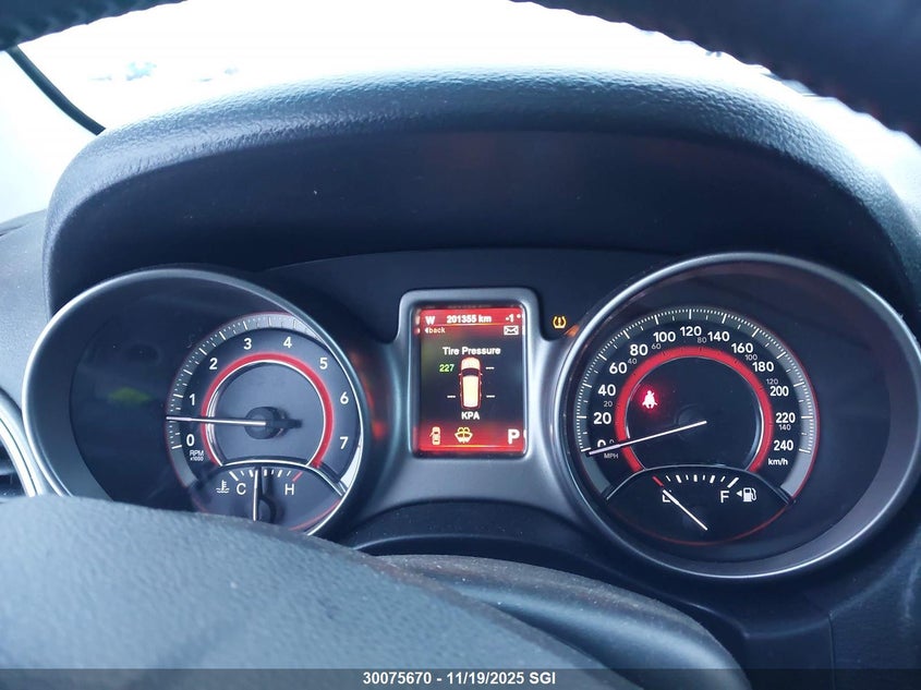 2014 Dodge Journey Crossroad VIN: 3C4PDDGG5ET293692 Lot: 30075670