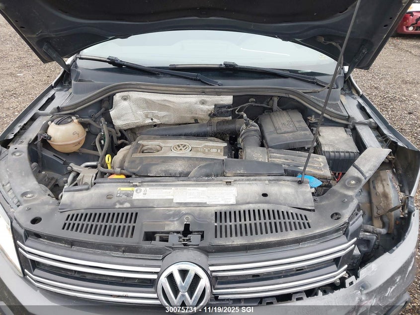 2015 Volkswagen Tiguan S/Se/Sel/R-Line VIN: WVGJV7AX0FW567868 Lot: 30075731