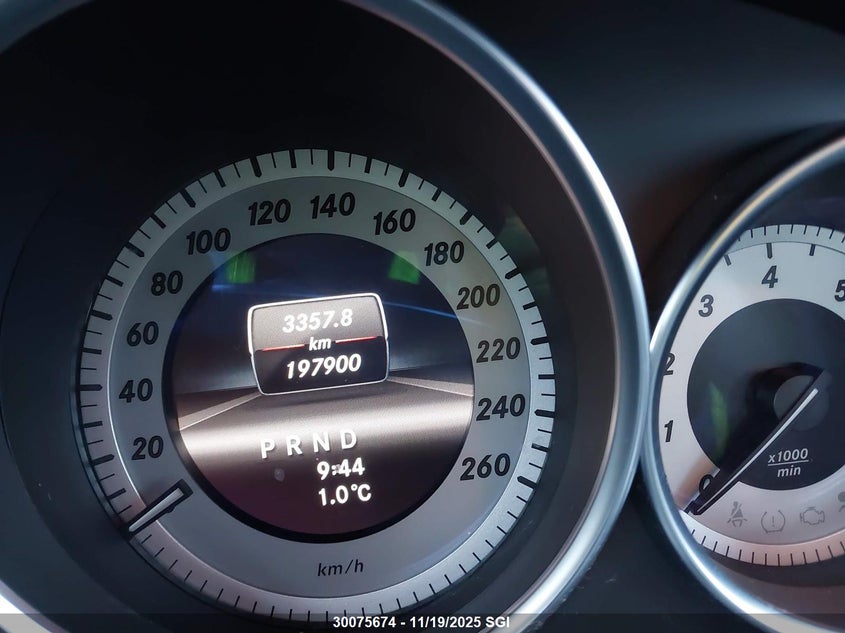 2013 Mercedes-Benz C 300 4Matic VIN: WDDGF8AB4DA825945 Lot: 30075674