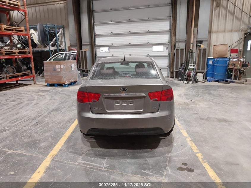 2010 Kia Forte Ex VIN: KNAFU4A26A5073400 Lot: 30075285