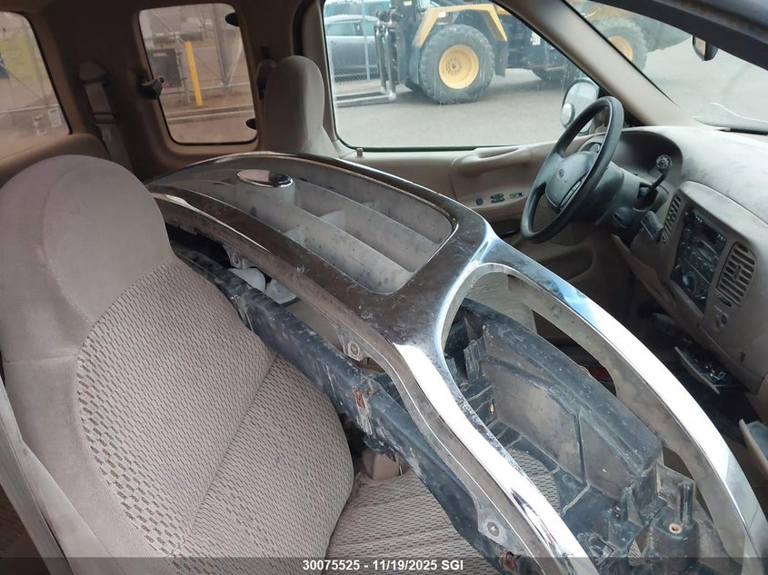 1997 Ford F150 VIN: 2FTDX1764VCA85678 Lot: 30075525