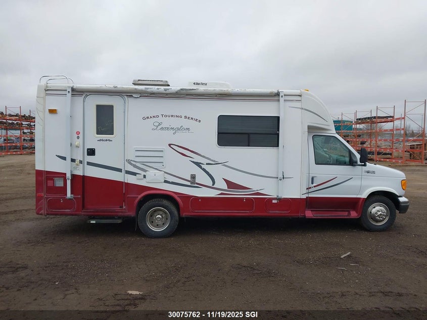 2003 Ford Econoline E450 Super Duty Cutwy Van VIN: 1FDXE45S43HB57856 Lot: 30075762