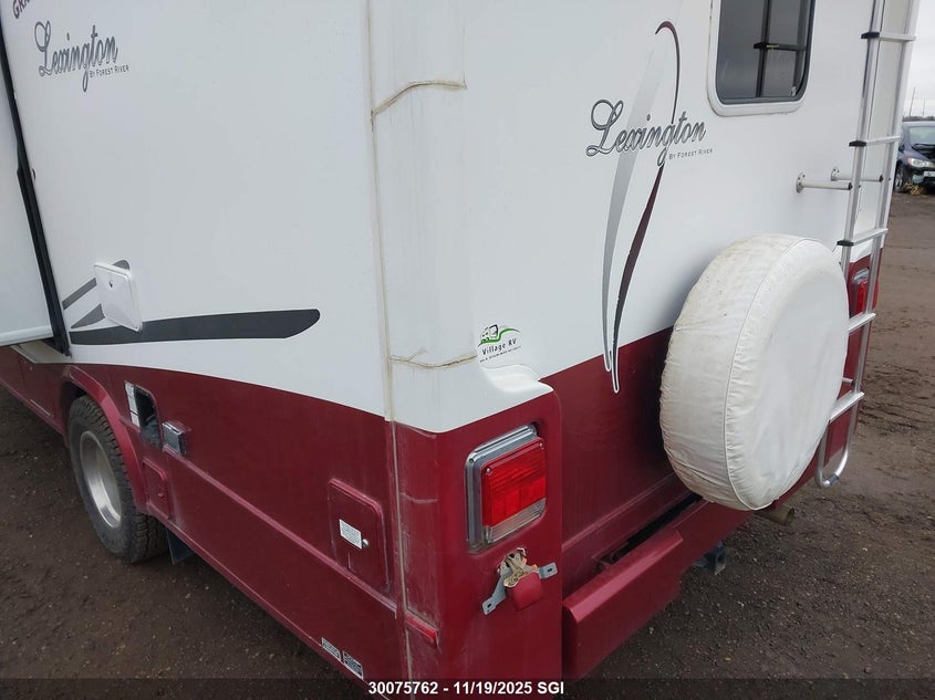 2003 Ford Econoline E450 Super Duty Cutwy Van VIN: 1FDXE45S43HB57856 Lot: 30075762