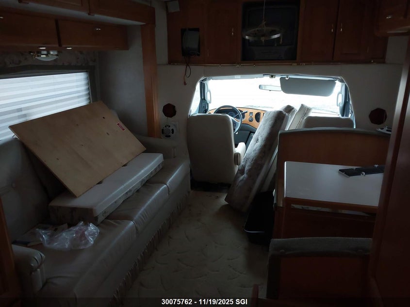 2003 Ford Econoline E450 Super Duty Cutwy Van VIN: 1FDXE45S43HB57856 Lot: 30075762