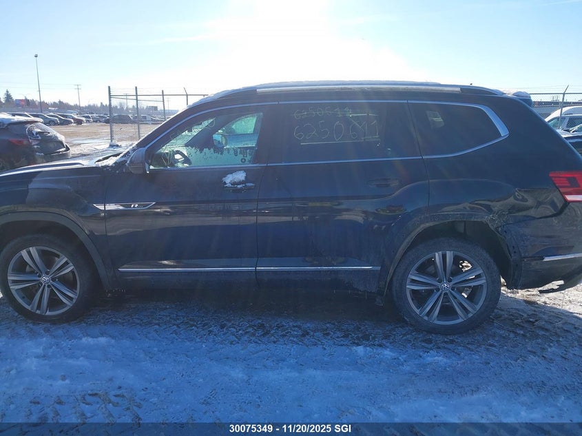 2018 Volkswagen Atlas Execline VIN: 1V2TR2CA2JC596620 Lot: 30075349
