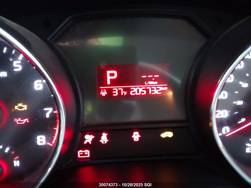 2017 Kia Sedona Lx VIN: KNDMB5C16H6257492 Lot: 30074373