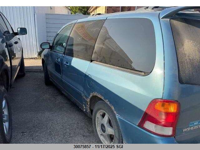 2FMZA57472BA67170 2002 FORD WINDSTAR photo no. 4