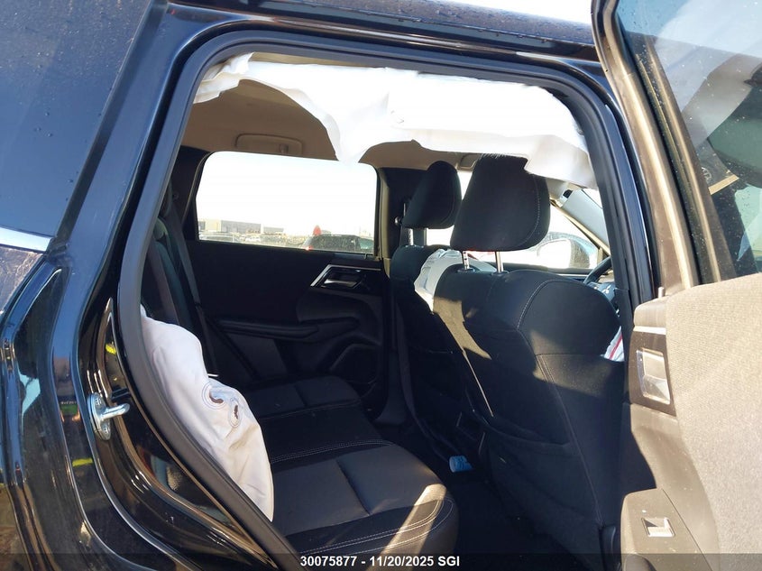 2024 Mitsubishi Outlander Es VIN: JA4J4UA83RZ630134 Lot: 30075877