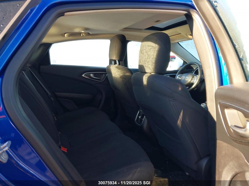 2015 Chrysler 200 Limited VIN: 1C3CCCAG0FN740813 Lot: 30075934