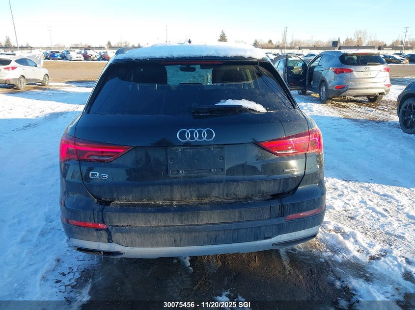 2022 Audi Q3 45 Komfort/45 Progressiv VIN: WA1AECF38N1011610 Lot: 30075456