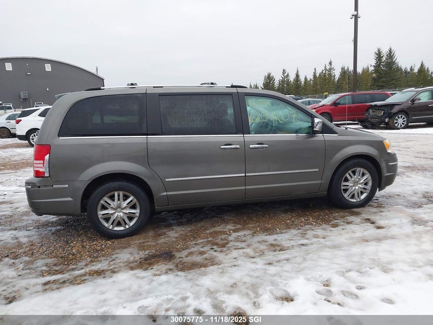 2010 Chrysler Town & Country Limited VIN: 2A4RR6DX3AR217969 Lot: 30075775