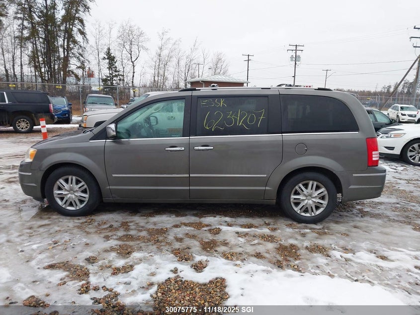 2010 Chrysler Town & Country Limited VIN: 2A4RR6DX3AR217969 Lot: 30075775