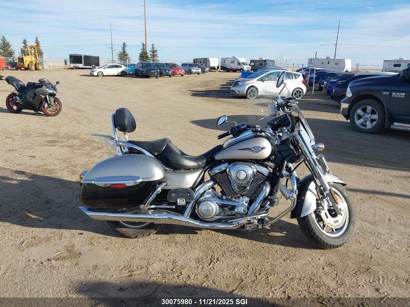 2010 Kawasaki Vn1700 C VIN: JKBVNRC1XAA005014 Lot: 30075980