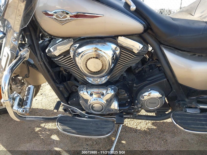2010 Kawasaki Vn1700 C VIN: JKBVNRC1XAA005014 Lot: 30075980