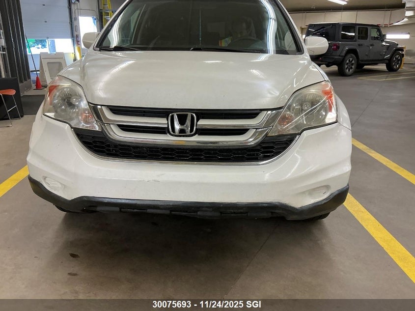 5J6RE4H58BL823836 2011 HONDA CR-V photo no. 3