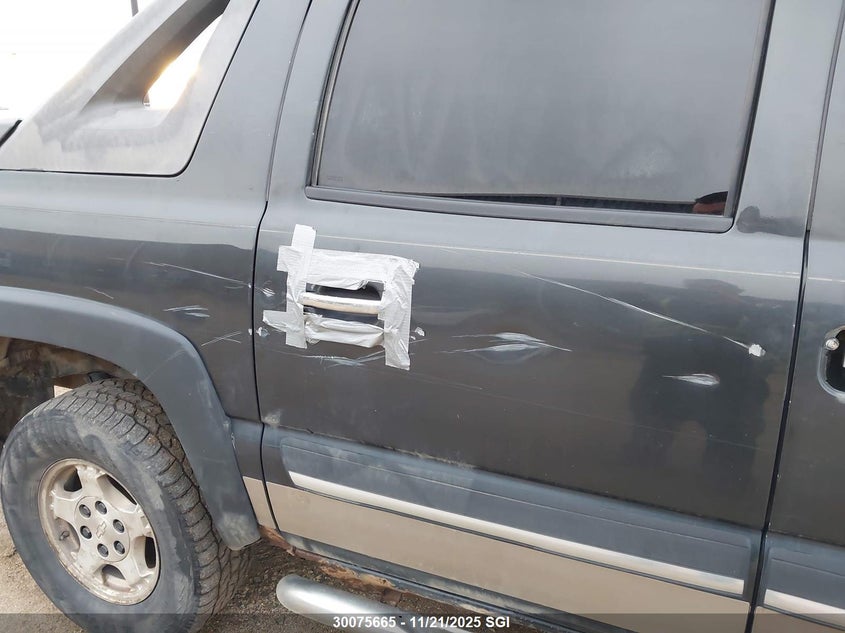 2006 Chevrolet Avalanche K1500 VIN: 3GNEK12T36G200895 Lot: 30075665