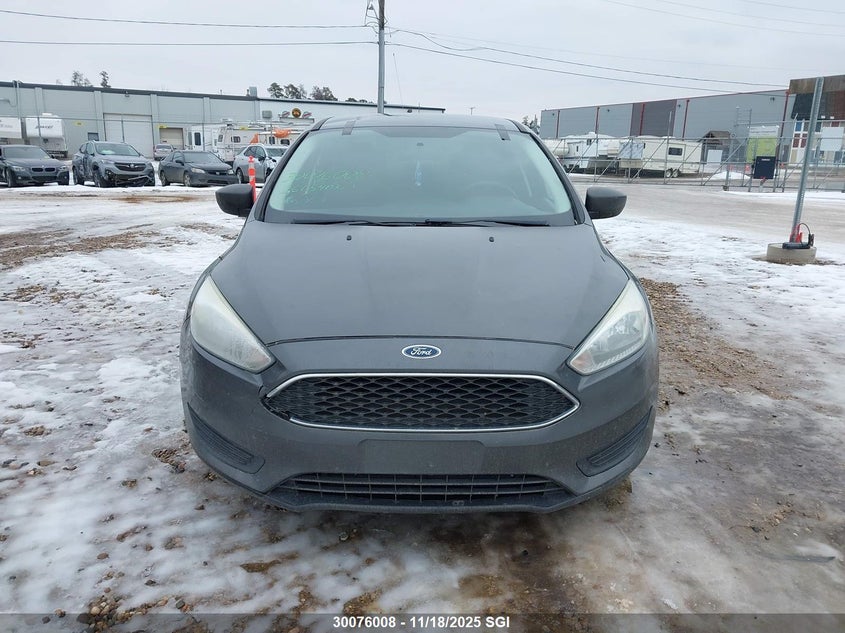 2015 Ford Focus S VIN: 1FADP3E28FL245666 Lot: 30076008