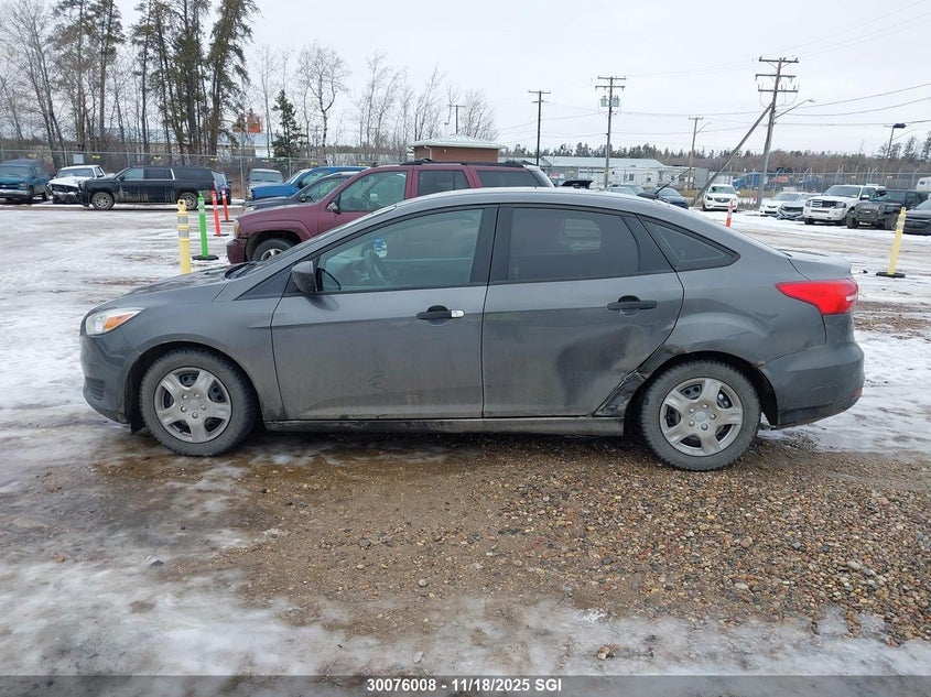 2015 Ford Focus S VIN: 1FADP3E28FL245666 Lot: 30076008