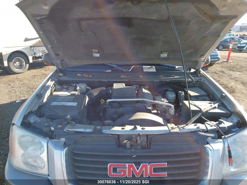 2005 GMC Envoy Xl VIN: 1GKET16S956153075 Lot: 30076036
