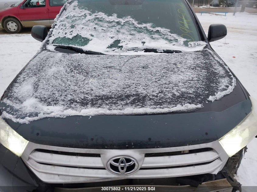 2012 Toyota Highlander Se VIN: 5TDBK3EH9CS099602 Lot: 30075802