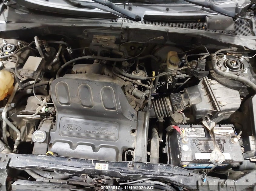 2004 Ford Escape Limited VIN: 1FMCU94164KA32711 Lot: 30075817