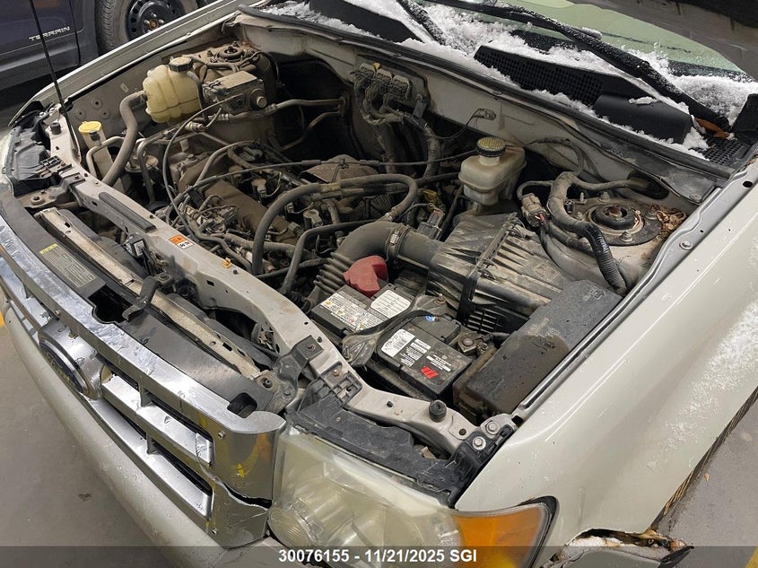 1FMCU93Z18KA15313 2008 FORD ESCAPE photo no. 7