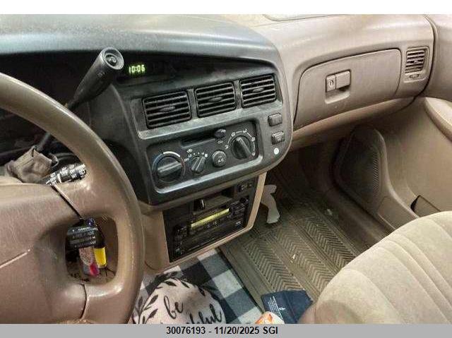 1999 Toyota Sienna Ce VIN: 4T3ZF19C5XU167453 Lot: 30076193