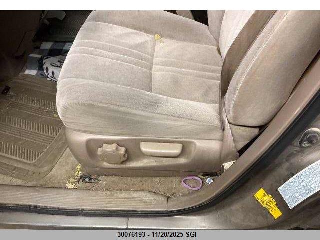 1999 Toyota Sienna Ce VIN: 4T3ZF19C5XU167453 Lot: 30076193