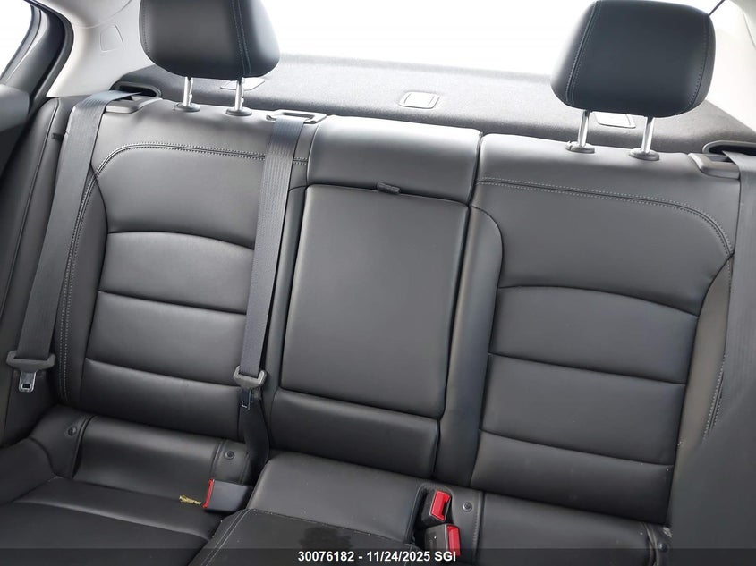 2018 Chevrolet Cruze Premier VIN: 1G1BF5SM8J7129044 Lot: 30076182