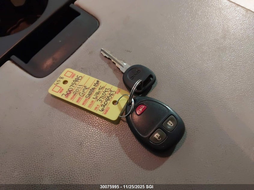 2011 GMC Sierra K1500 Sle VIN: 1GTR2VE37BZ371043 Lot: 30075995