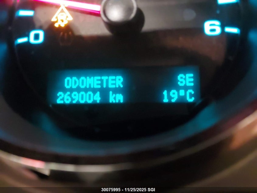 2011 GMC Sierra K1500 Sle VIN: 1GTR2VE37BZ371043 Lot: 30075995